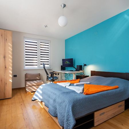 Devin Coworking & Coliving Appartement Buitenkant foto