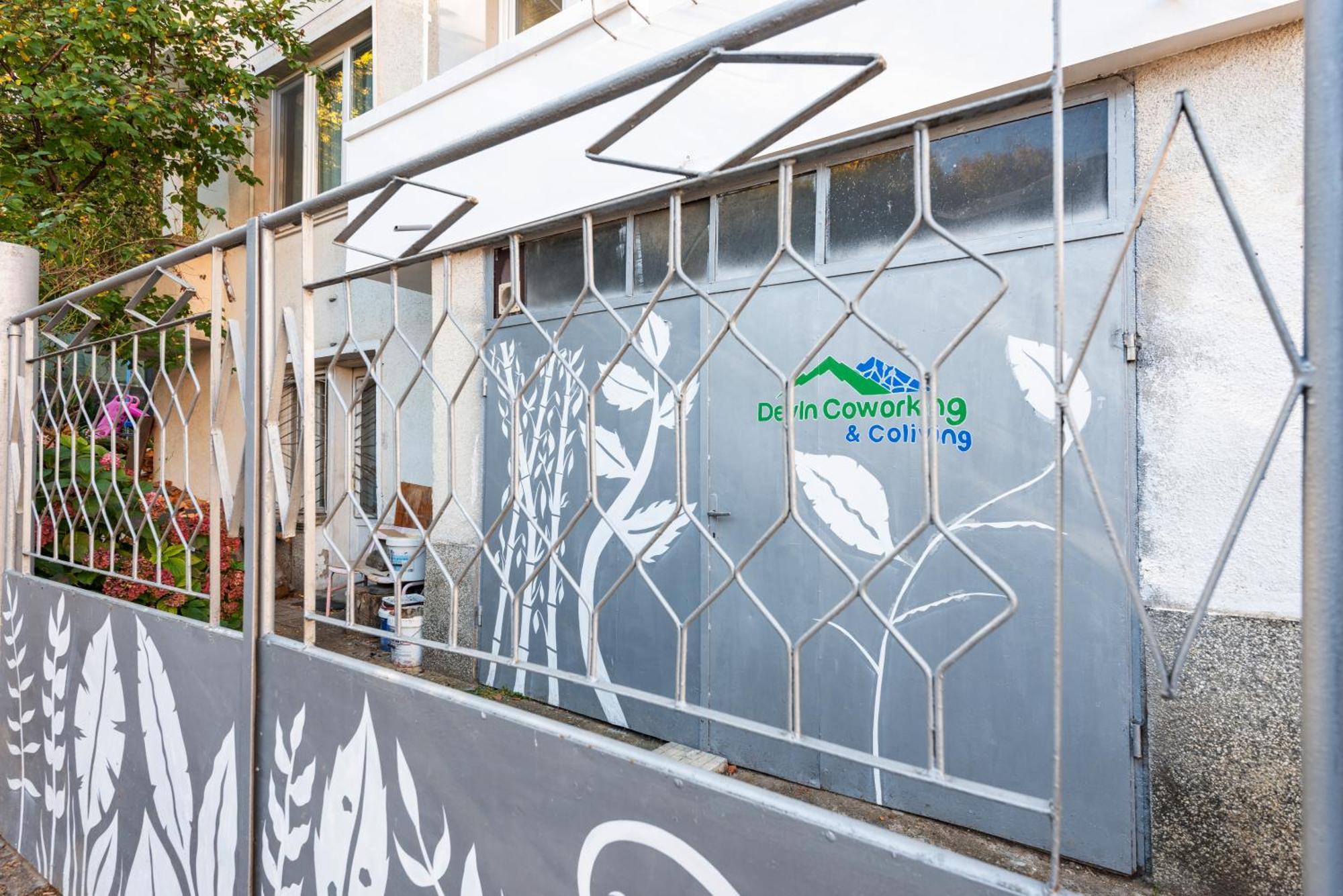 Devin Coworking & Coliving Appartement Buitenkant foto